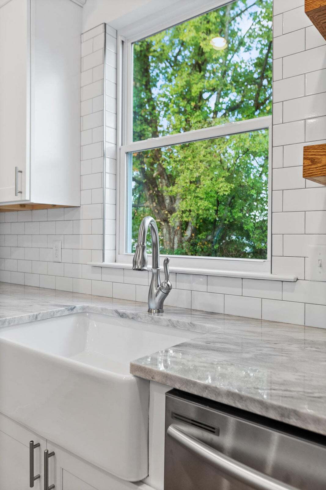 Building Photo - 2006 E 14th St