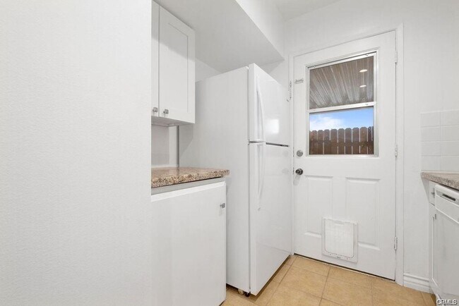 Building Photo - 10220 Ascot Cir