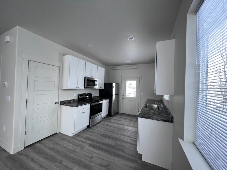 Southwest Patio Home Apartments 400 Jordan Loop Chubbuck ID 83202