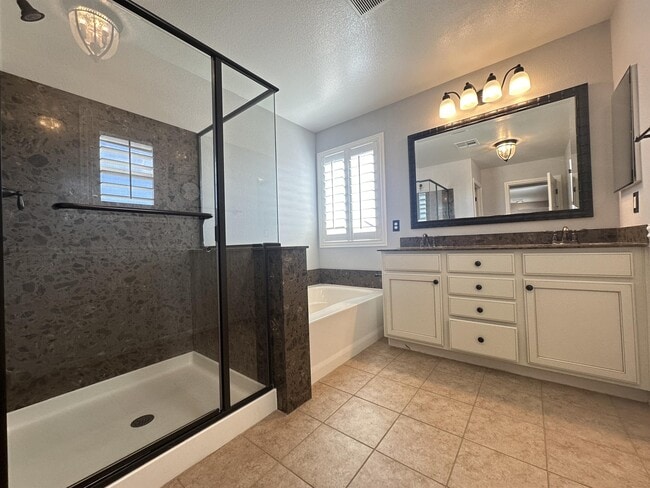 Building Photo - 11161 Sweetstem Ct