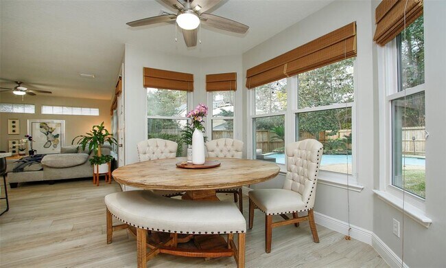 Building Photo - 98 N Cochrans Green Cir