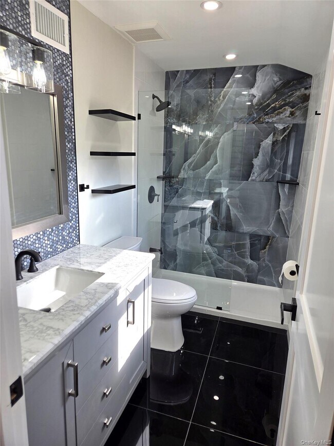 Building Photo - 85 Lewis Rd