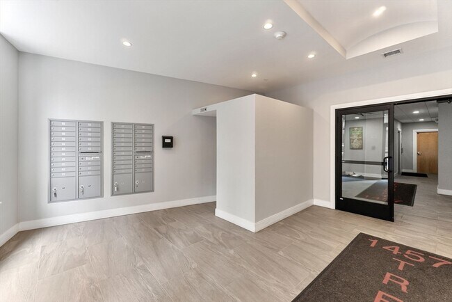 Building Photo - 1457 Tremont St