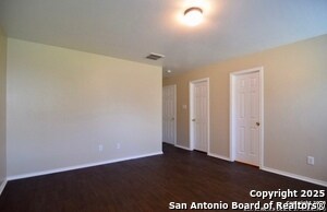 Building Photo - 9011 Hilltop Crossing Dr