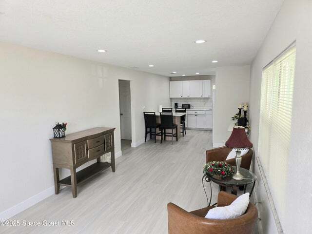 Building Photo - 3818 Kennedy Cir