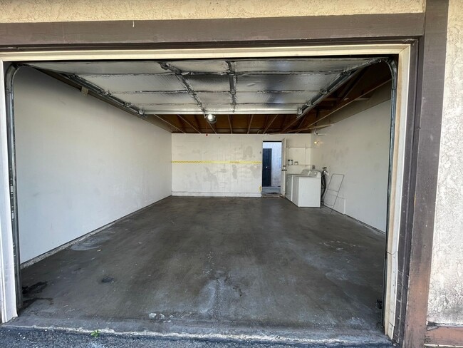 Building Photo - 2BD/1.5BA Condo in Rialto!