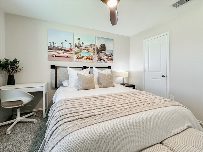 Building Photo - 21527 Violet Rdg Rd