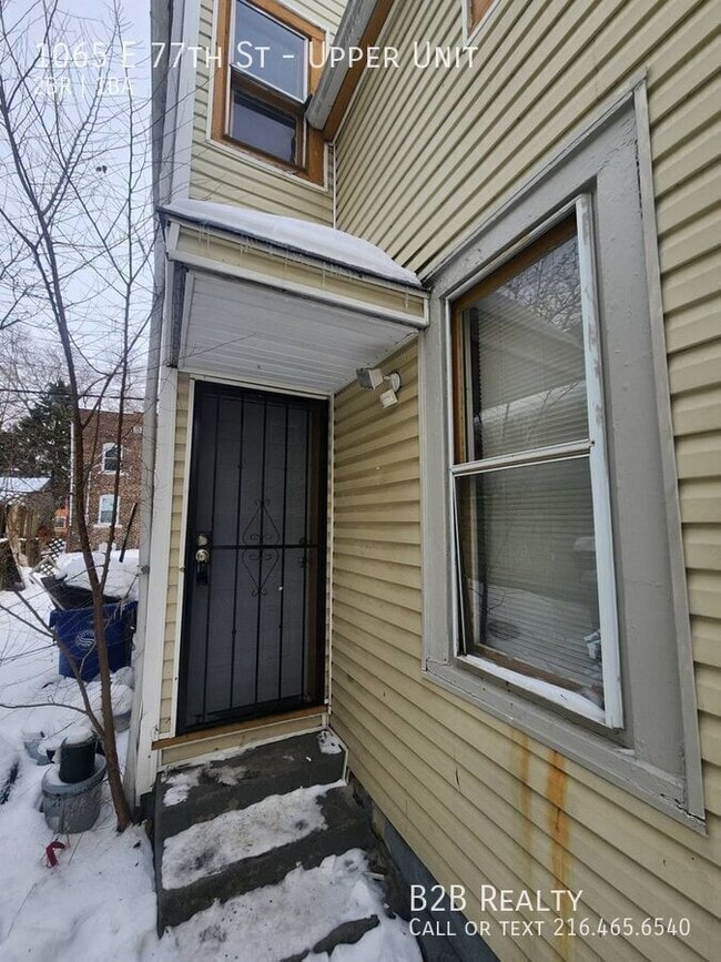 Building Photo - 1065 E 77th St