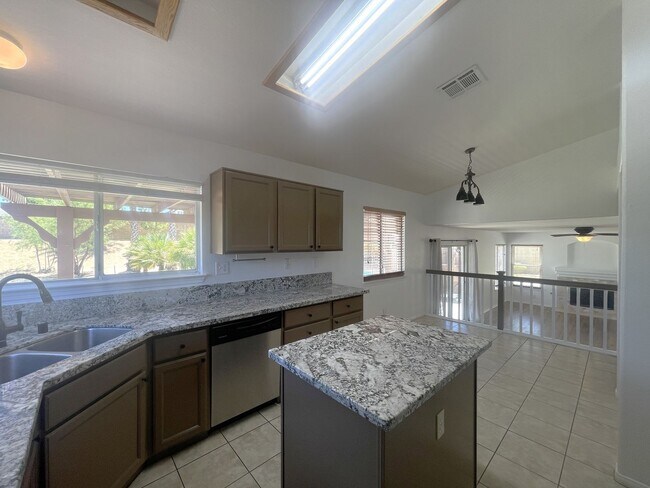 Building Photo - Available Now Palmdale 4 Bedroom + 3 Bathr...