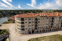 Building Photo - 6675 Mediterranean Dr