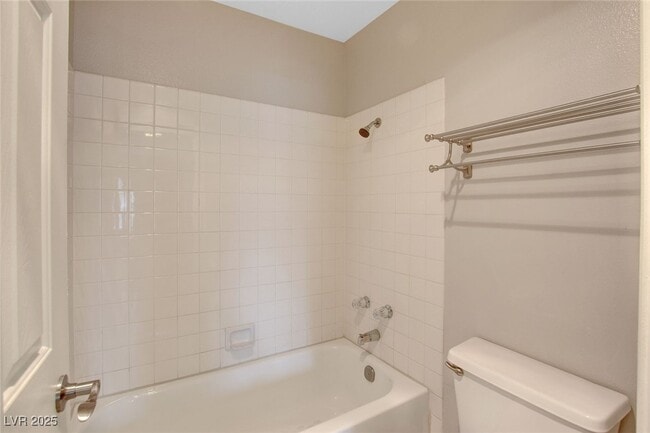 Building Photo - 4700 Nara Vista Way