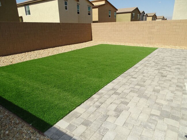 Building Photo - 5 Bedroom Home, 1st Floor Bed and Full Bath, Loft In Inspirada