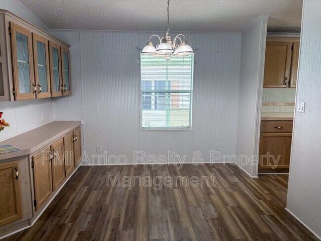 Building Photo - 3510 Petticoat Jct