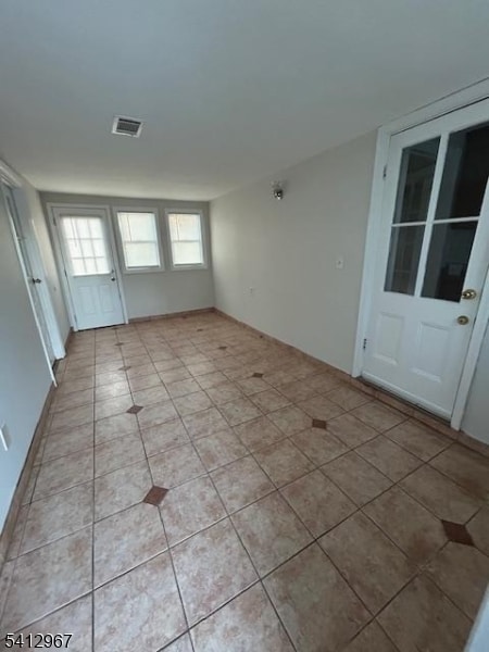 Building Photo - 11 Pleasant Plains Rd