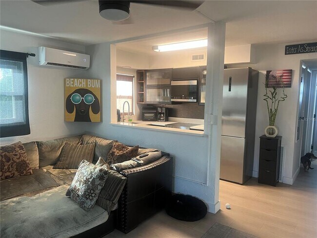 Building Photo - 11430 3rd St E