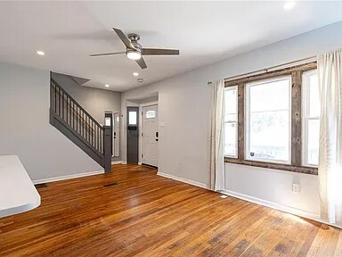 Building Photo - 3814 Wayne Ave