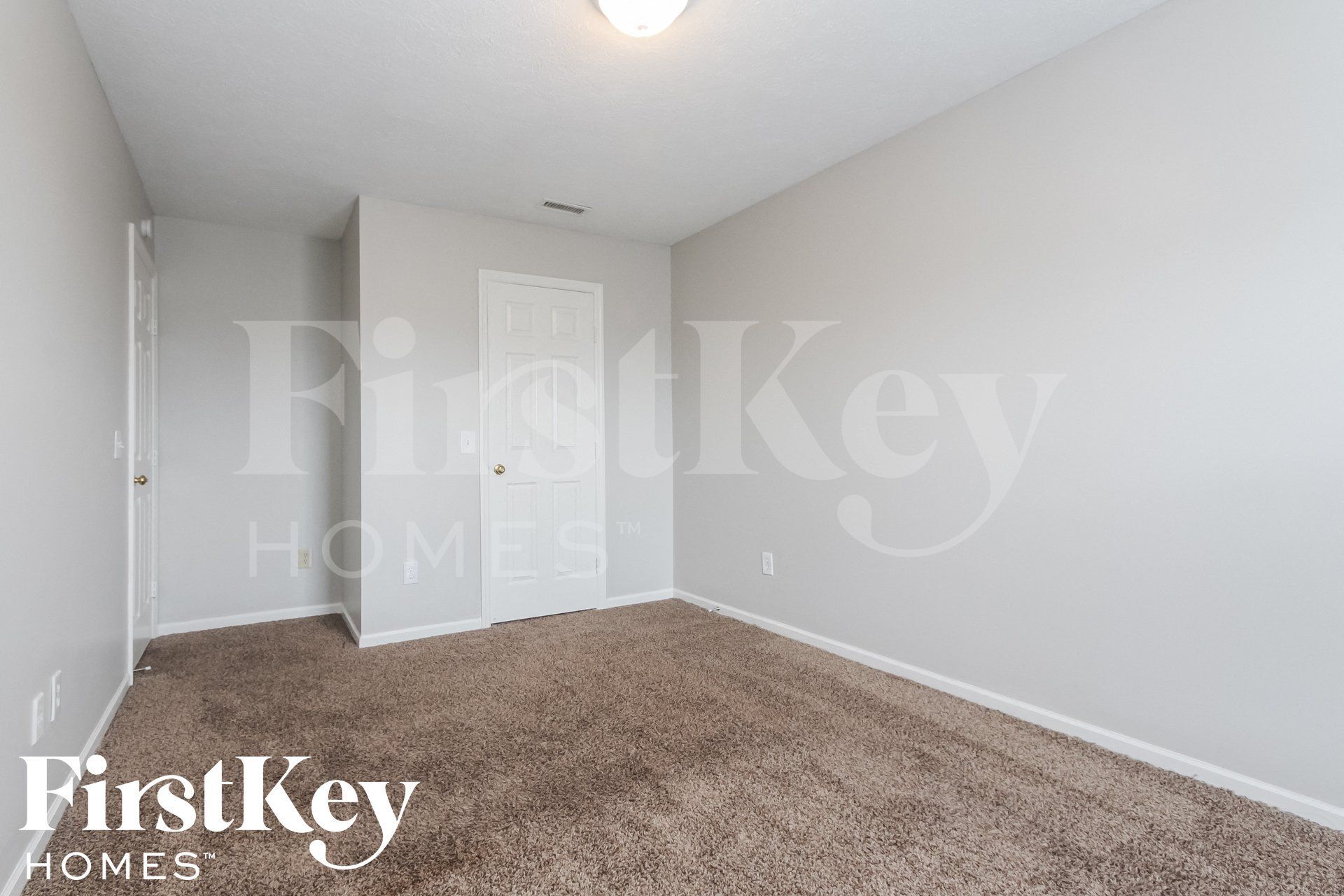 Building Photo - 7474 Carnation Ln