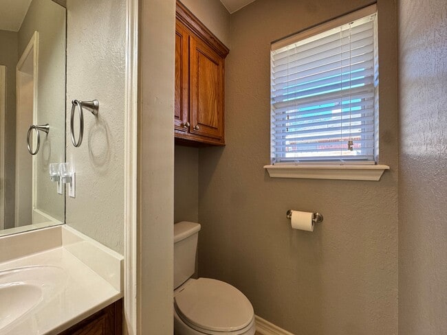 Building Photo - 11281 Grand Slam Dr