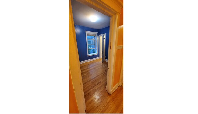 Bedroom 3 of 3 - 6442 N Glenwood Ave