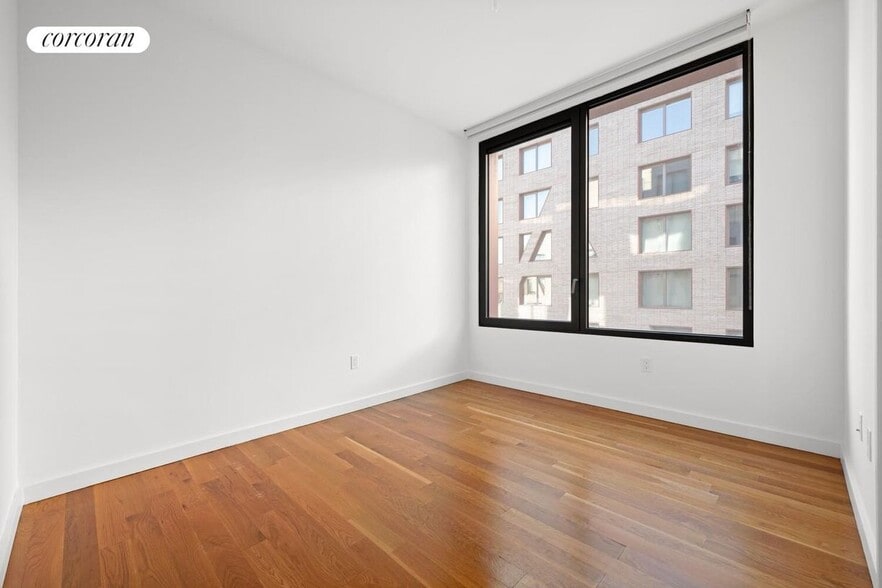 Building Photo - 54 Noll St