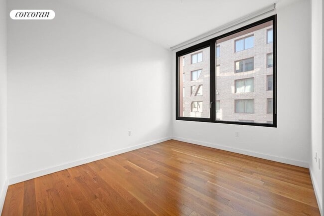 Building Photo - 54 Noll St