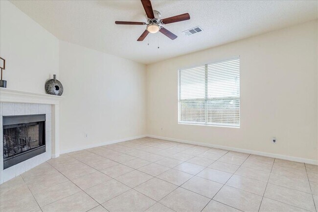 Building Photo - 1021 Black Locust Drive West