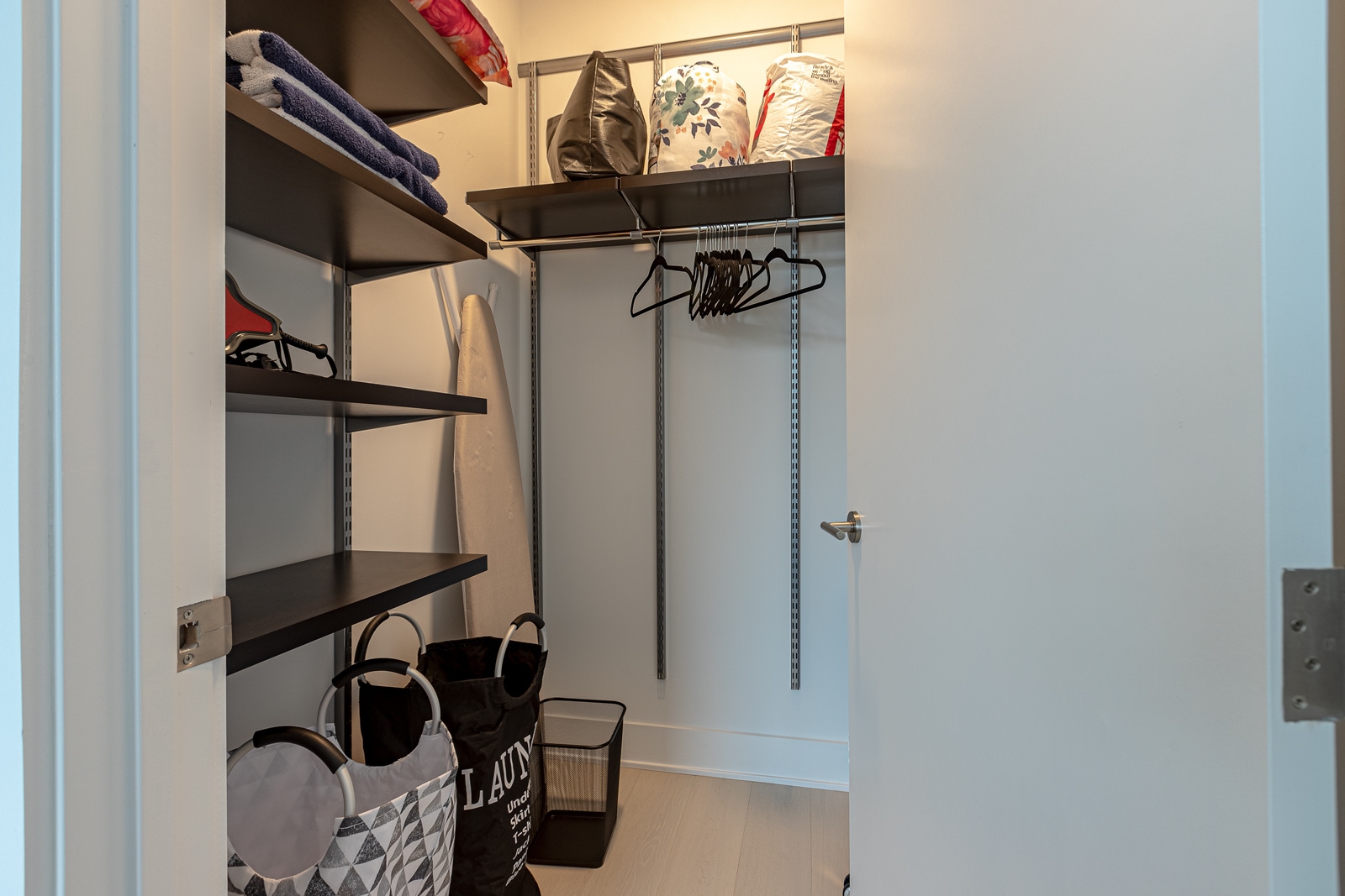 Building Photo - 1701 W Webster Ave