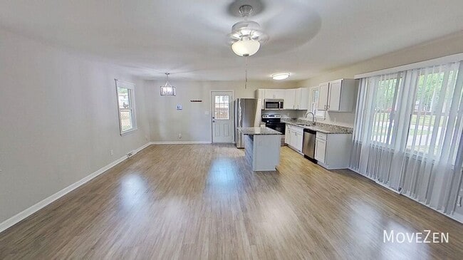 Building Photo - 202 Newgate Dr