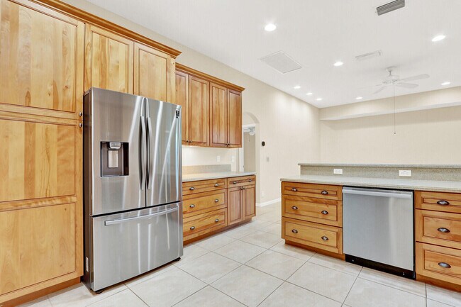 Building Photo - 15096 76th Trail N