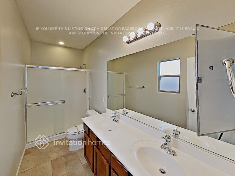 Building Photo - 41300 N Palm Springs Trail