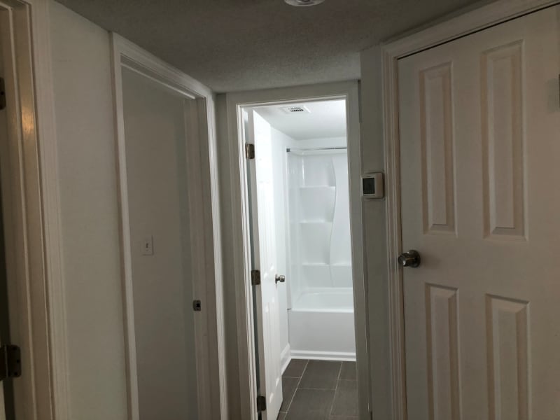 Building Photo - 209 Green Acres Rd