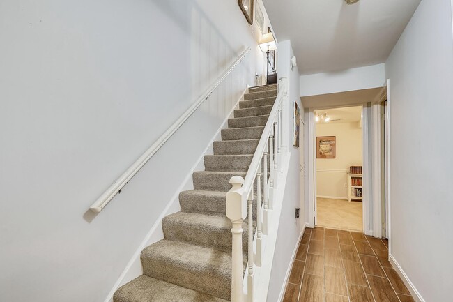Building Photo - 2066 Derby Ridge Ln