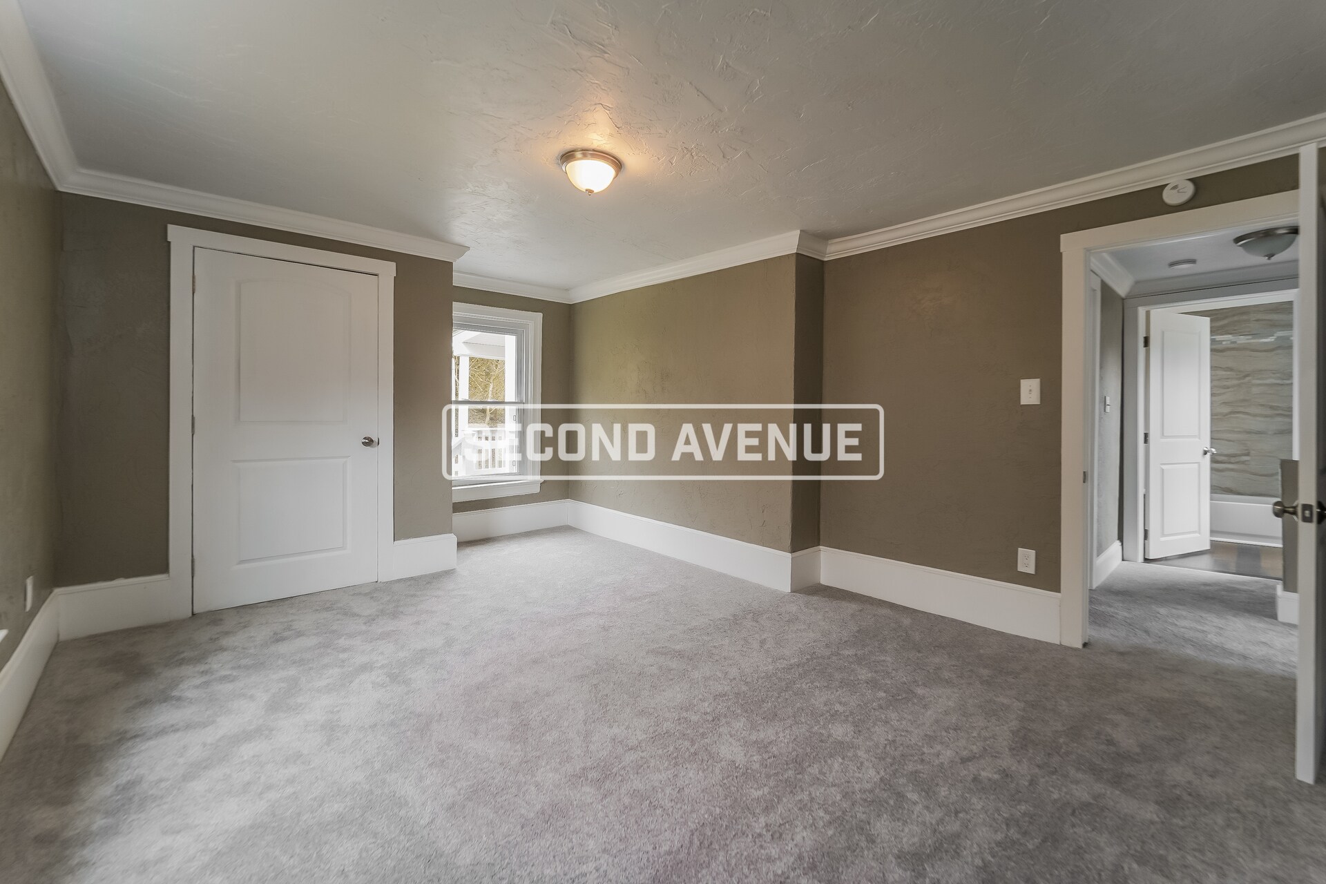 Building Photo - 8012 Elkhart St