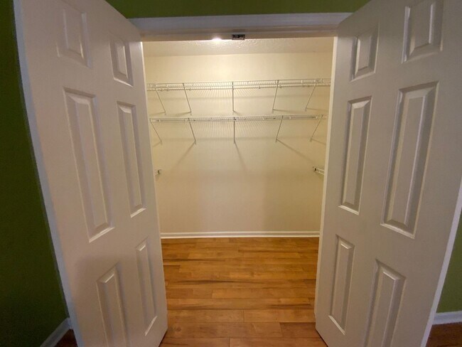Building Photo - Beautiful 3 bedroom, 2 bath unfurnished home in Neighborhoods of Holly Ridge