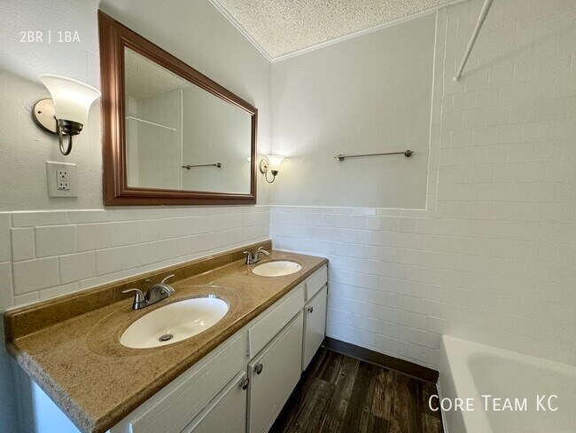 Building Photo - 3802 Warwick Blvd