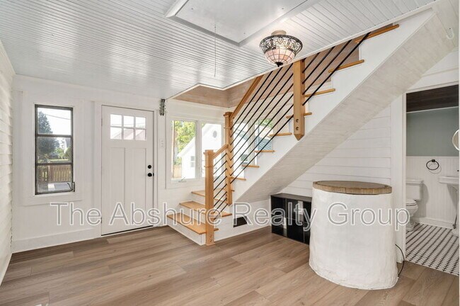 Building Photo - 362 Chalybeate Rd