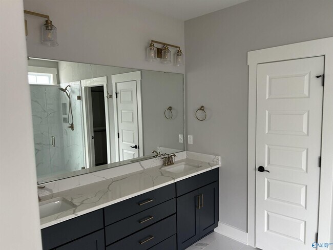 Building Photo - 6619 Camilla Dr