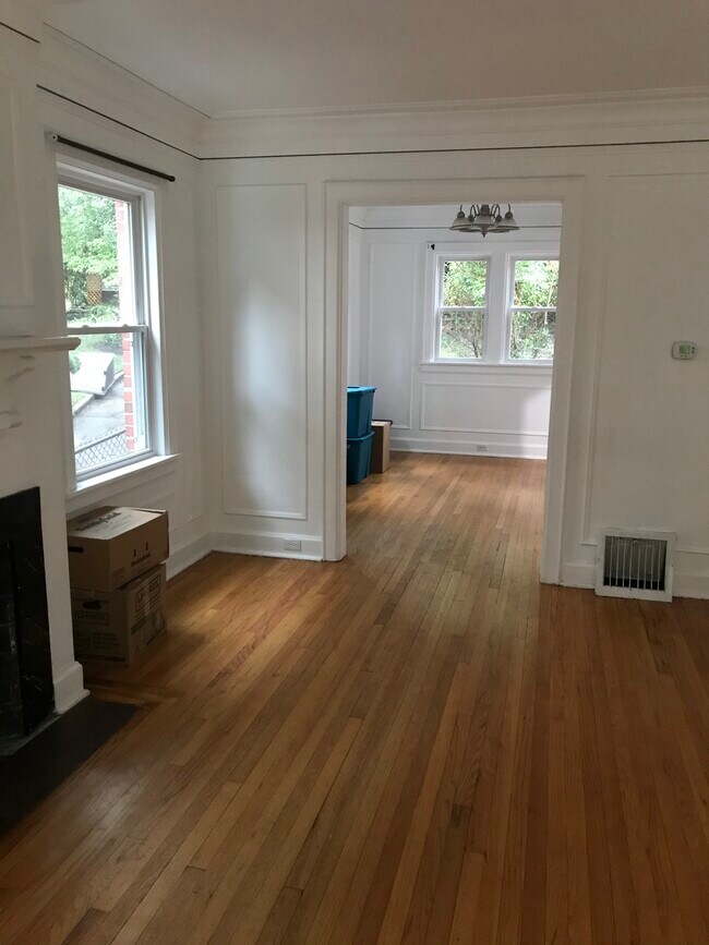 Building Photo - 316 S 50th Ave