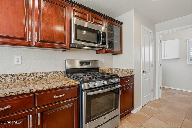 Building Photo - 6398 Franklin Summit Drive