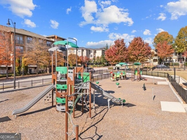 Building Photo - 1961 James Red Moore Blvd