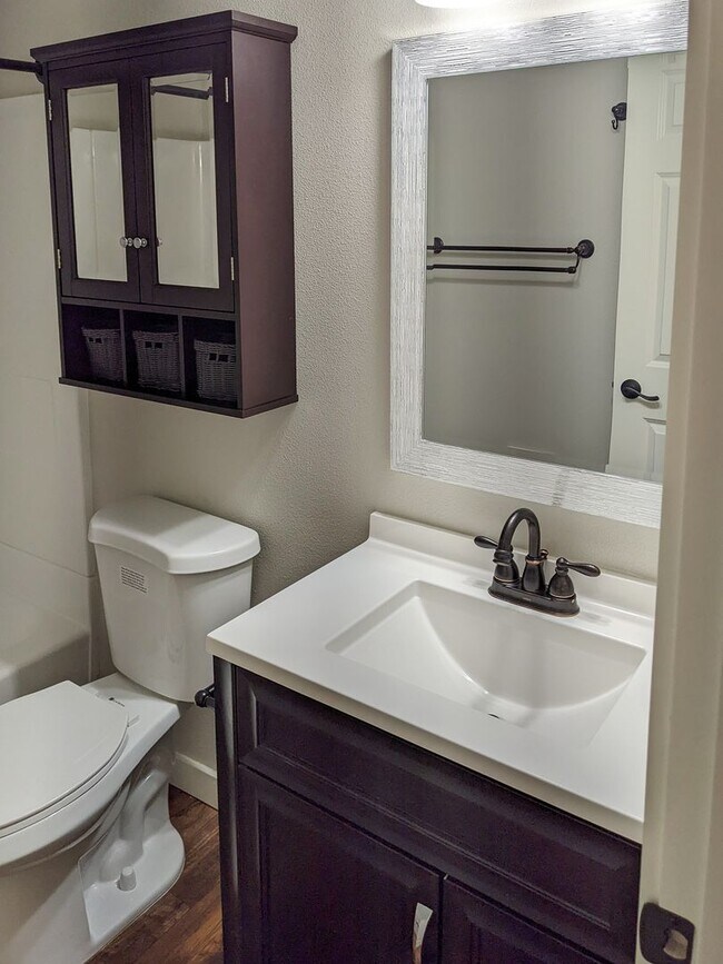 Building Photo - 145-195 Churchdale Ave N