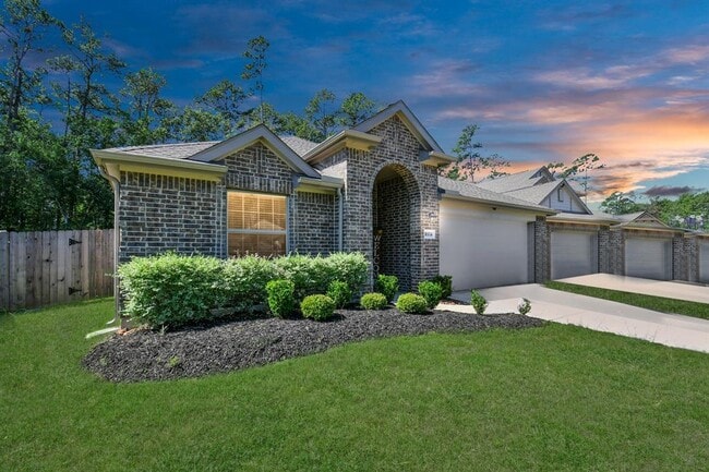 Primary Photo - 16114 Long Boat Ct