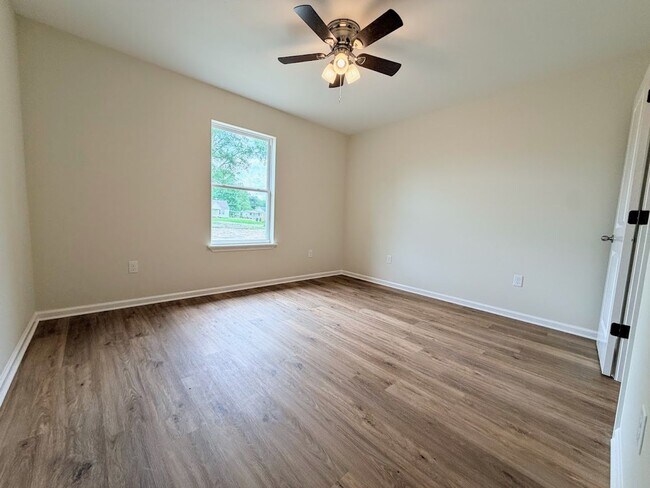 Building Photo - Brand new 2BR/2BA Duplex in Lake Charles!!