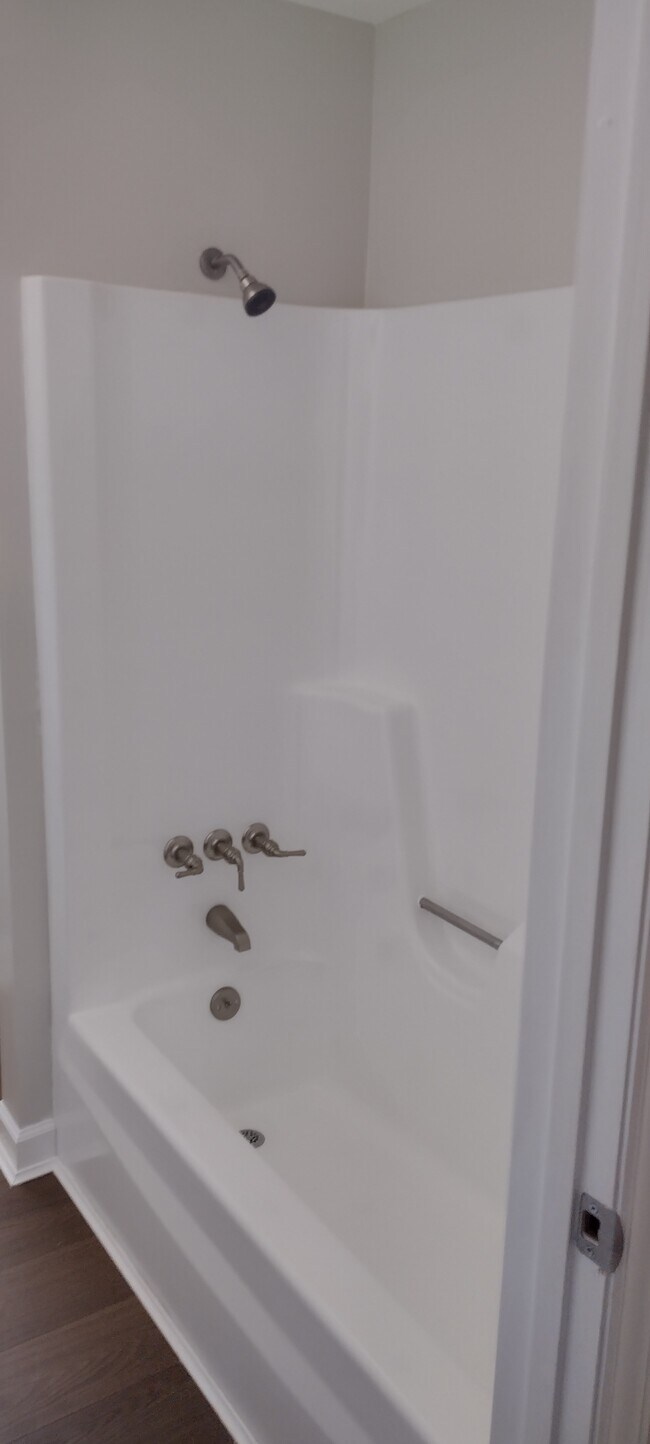 Building Photo - 148 Southland Ave