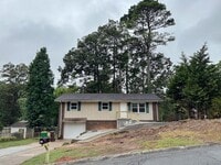Building Photo - 6071 Pinecreek Rd
