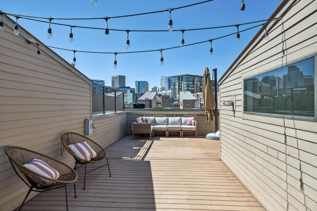 Building Photo - 2900 Inca St