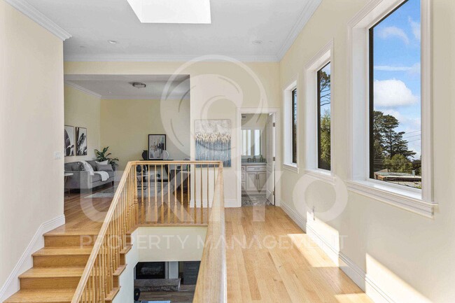 Building Photo - 6588 Longwalk Dr