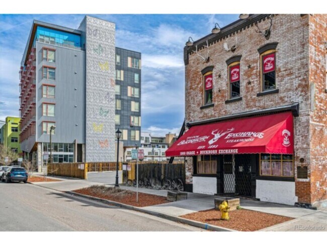 Building Photo - 1111 Osage St