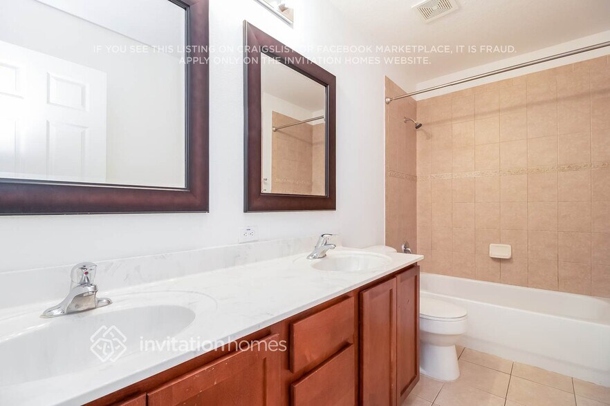 Building Photo - 4859 Anton Ave