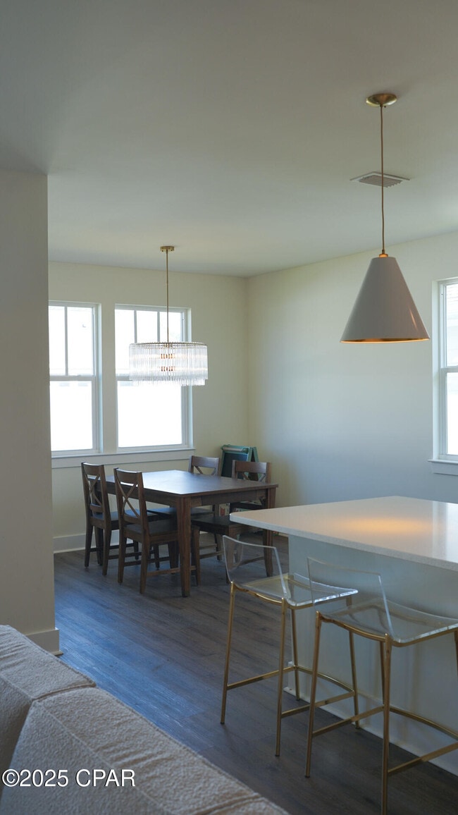 Building Photo - 418 Locksley Dr